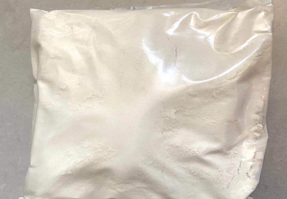 Appearance image for 2-[N,N-Bis(trifluoromethanesulfonyl)amino]-5-chloropyridine