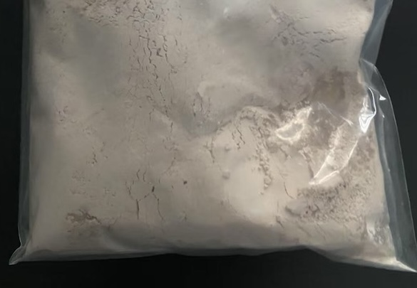 Appearance image for 1-(3-Methoxy-4-nitro-phenyl)-piperidin-4-ol