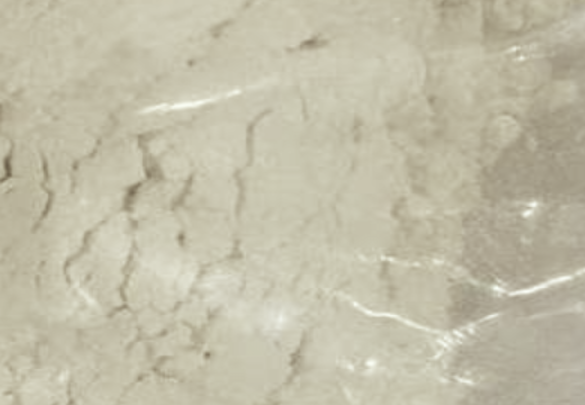 Appearance image for (1R,2R)-4-oxocyclopentane-1,2-dicarboxylic acid